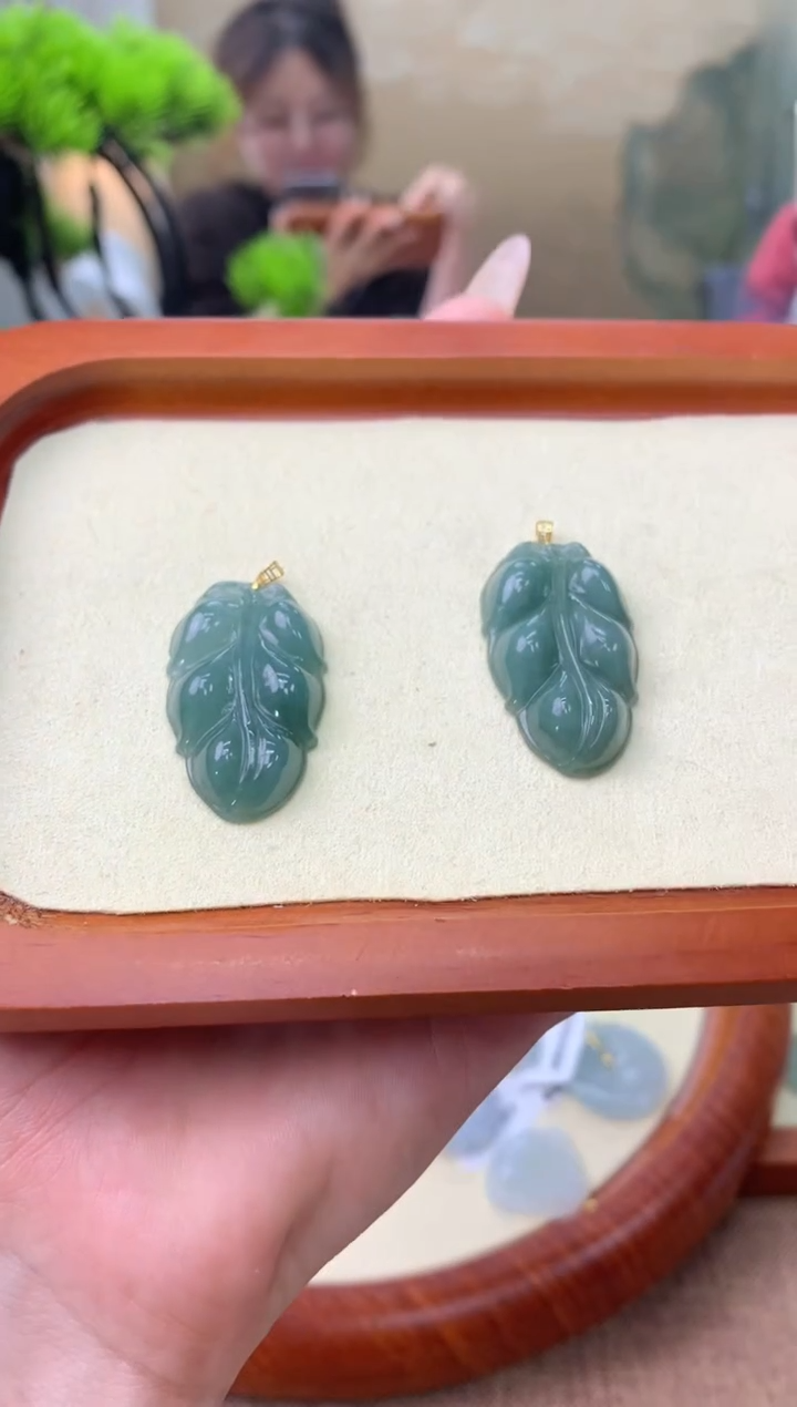 【闪购商品】翡翠颈饰18K金镶嵌多样性发其一