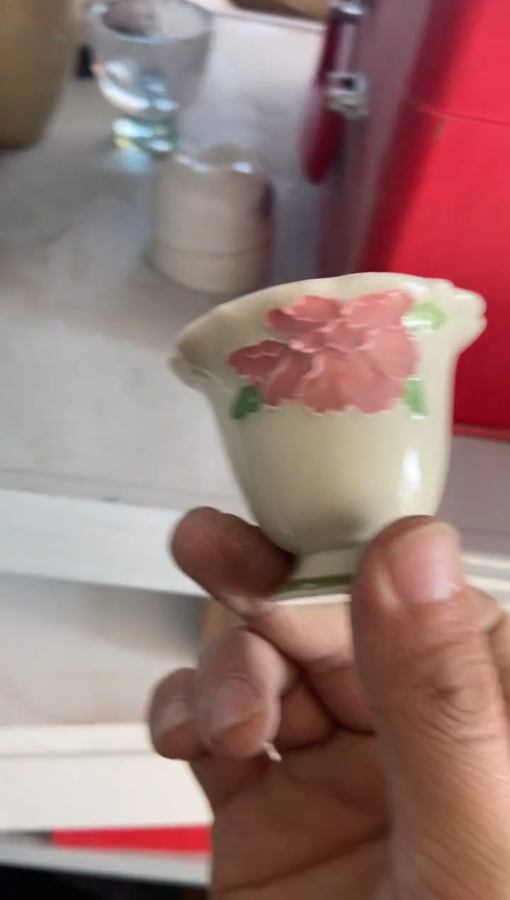 杯无运费险有瑕疵的摄影的产品有使用过的痕迹有点脏介意勿拍