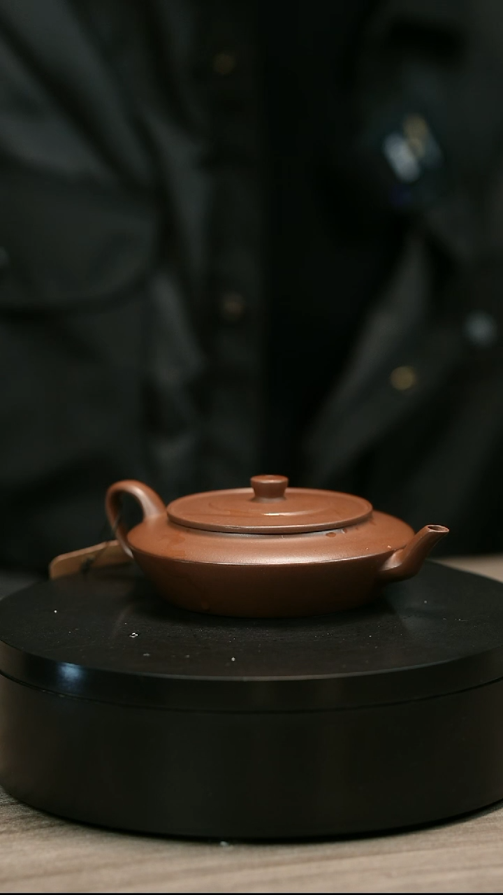 茶壶紫砂刚*H2451赵信军底槽青扁莲