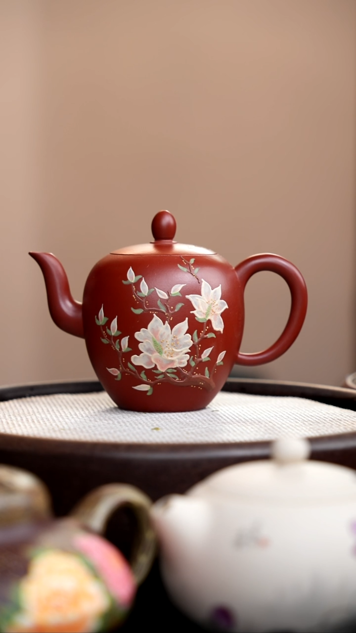 茶壶紫砂朱泥美人肩泥绘玉兰