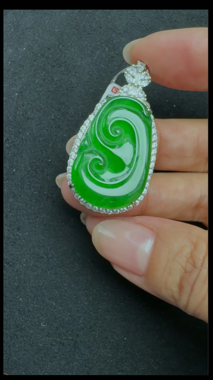 【闪购商品】翡翠颈饰银S925镶嵌如意