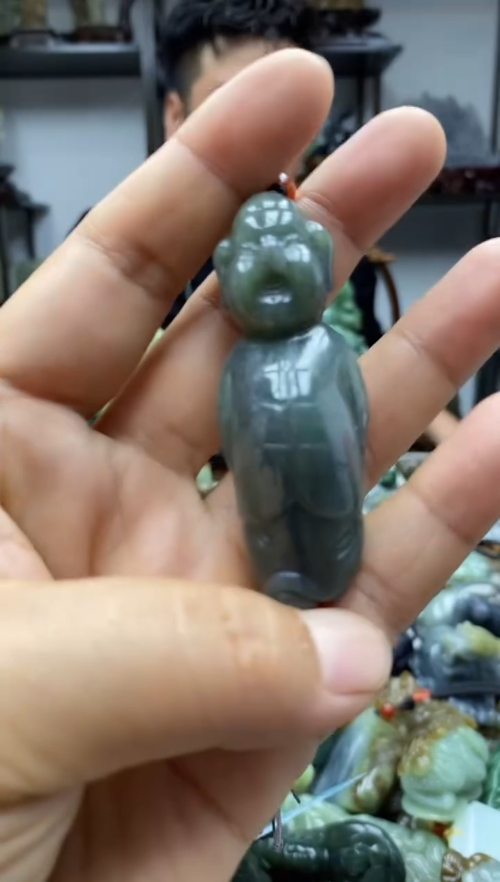 和田玉未镶嵌把件1