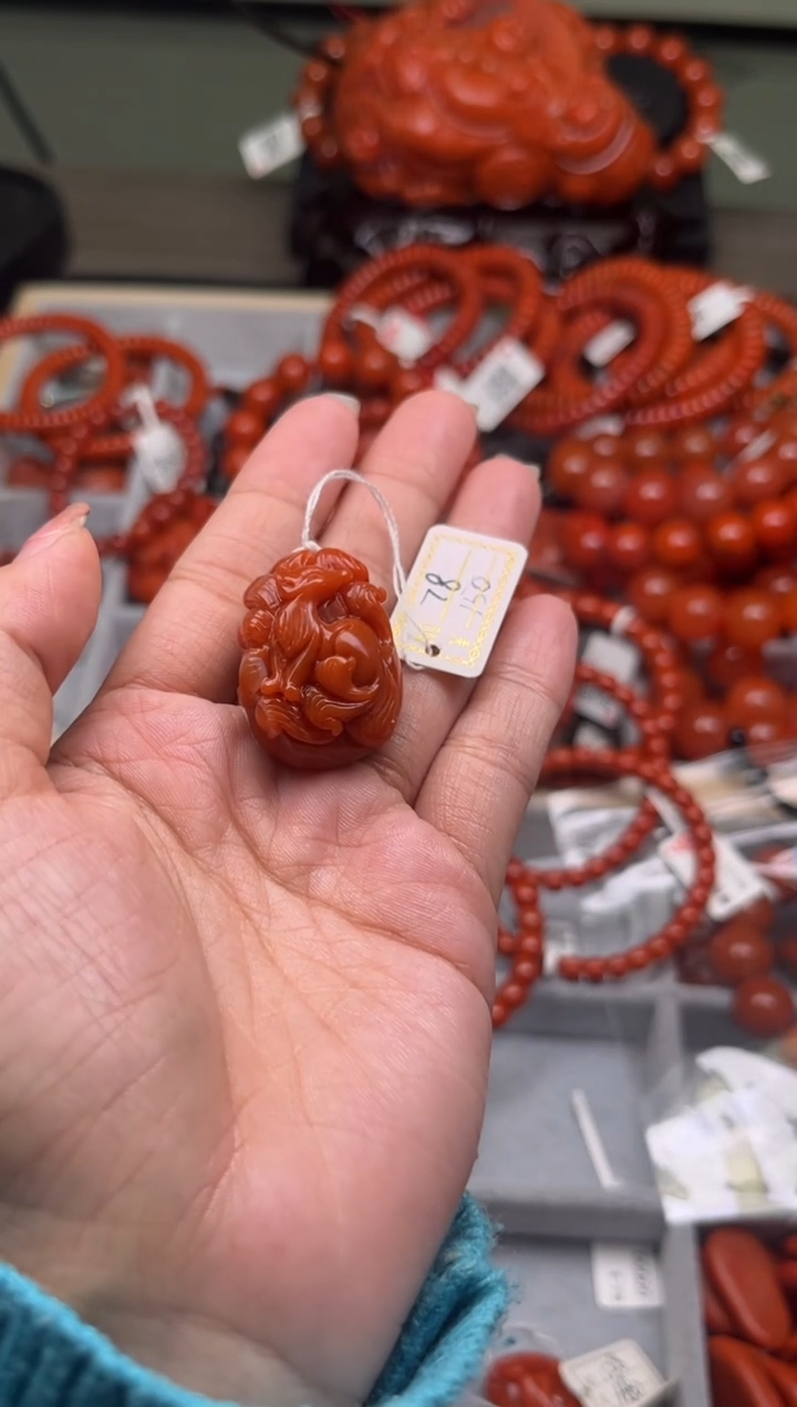 【闪购商品】南红玛瑙珠宝奇石未镶嵌78