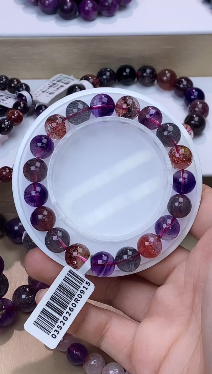 【闪购商品】水晶手链未镶嵌黑加仑超七10m+