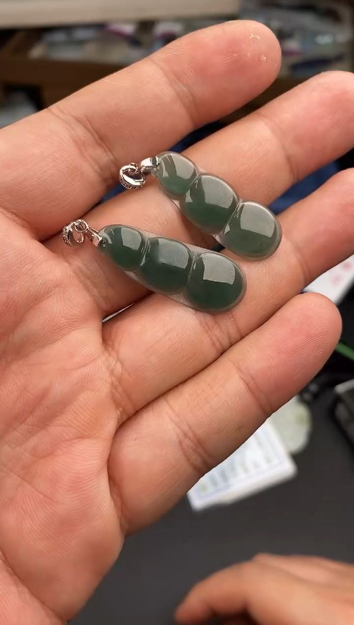 【闪购商品】翡翠颈饰未镶嵌  多样性发其一