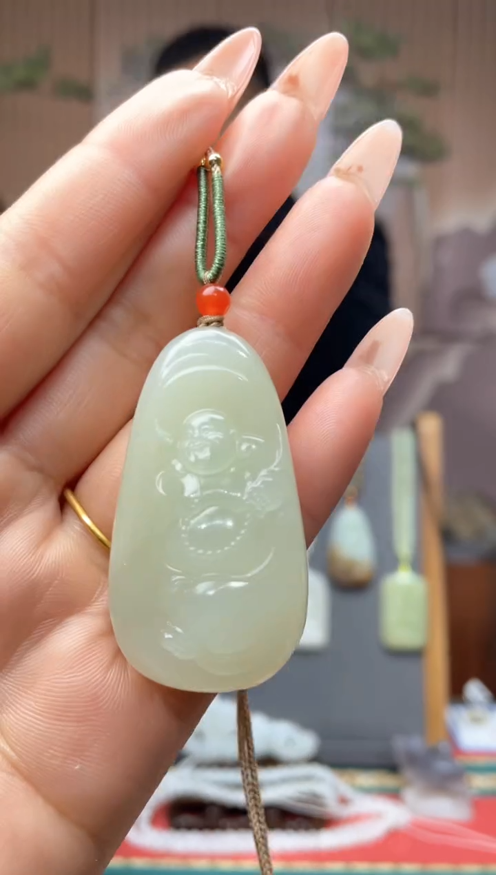 【闪购商品】和田玉颈饰未镶嵌一