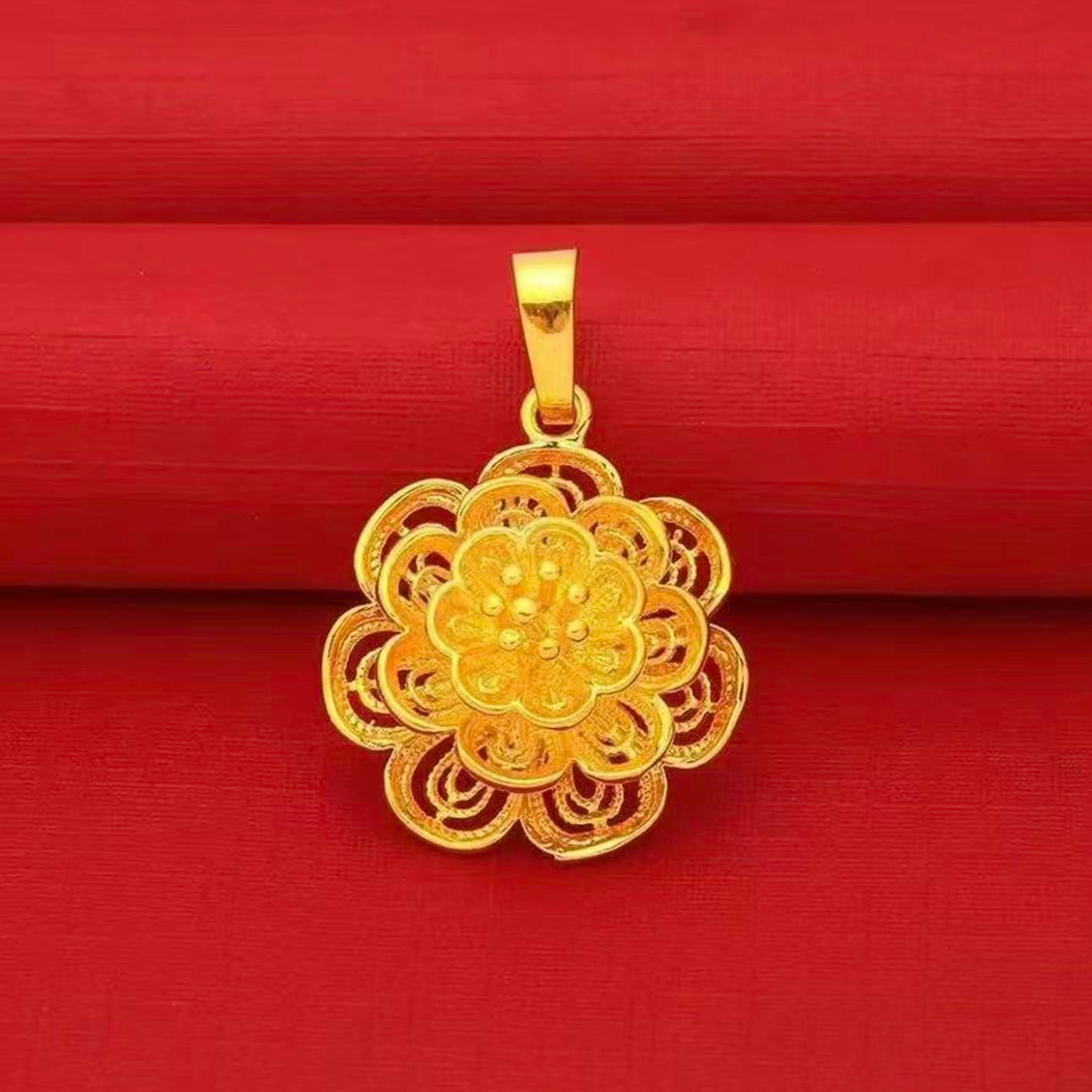 【董老板】新款花开富贵太阳花合金吊坠赠链子