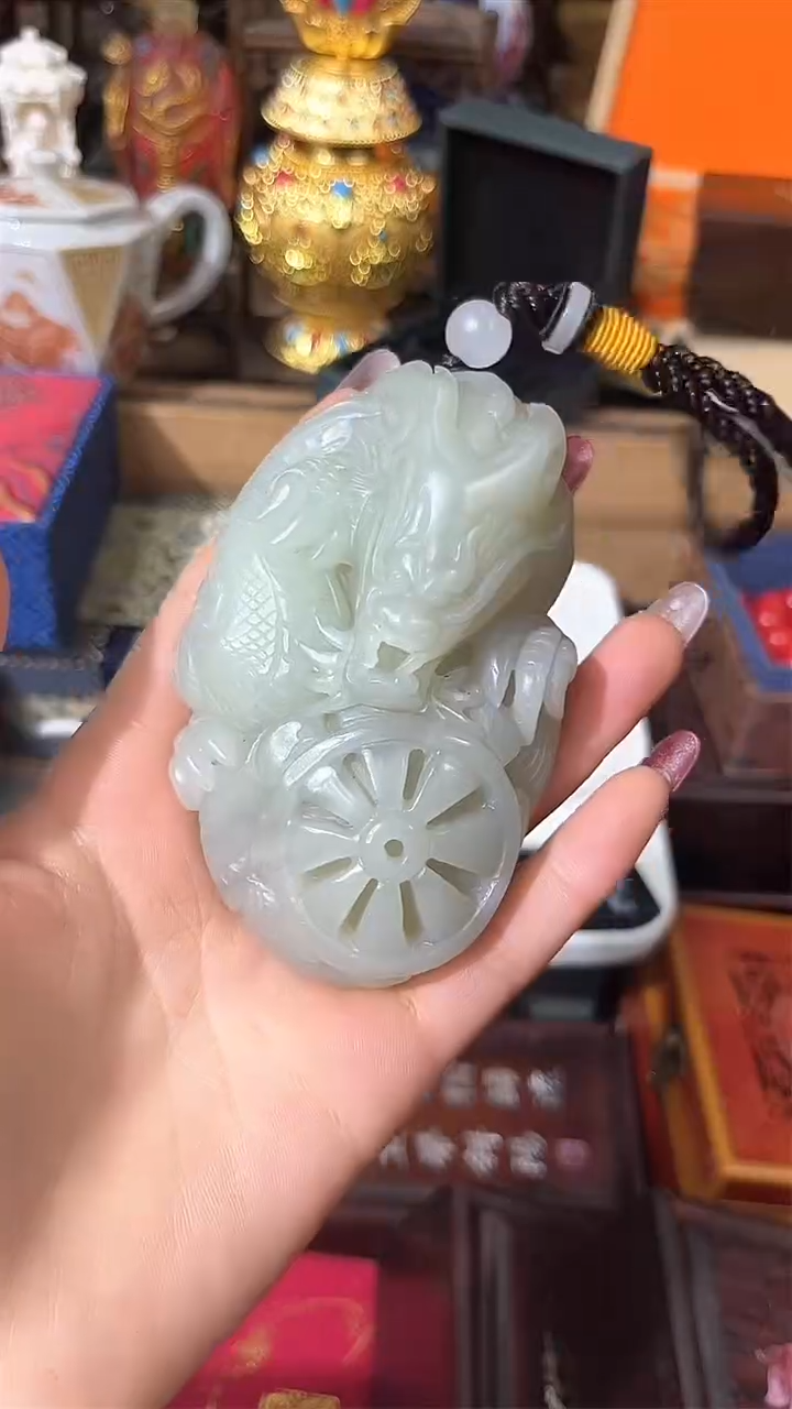 【闪购商品】和田玉吊坠(赠链)未镶嵌老妹专属心意链接