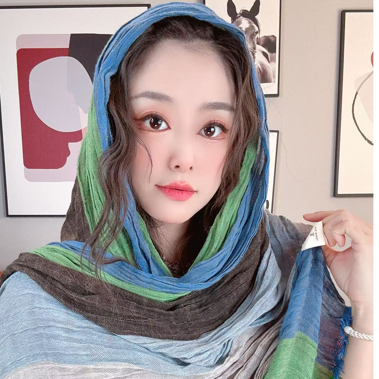 （棉麻长巾）时尚褶皱不掉色条纹森系围巾款百搭流苏休闲拼色