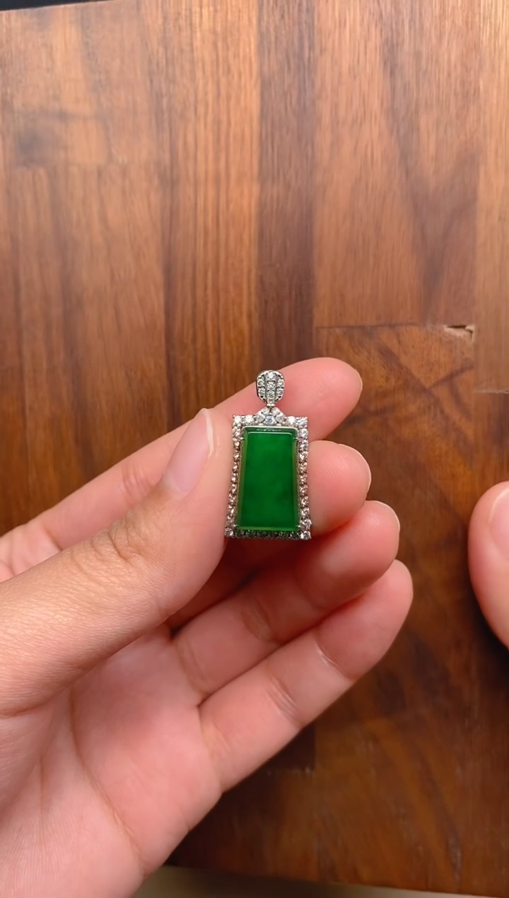 【闪购商品】翡翠吊坠(不含链)银S925镶嵌无事牌