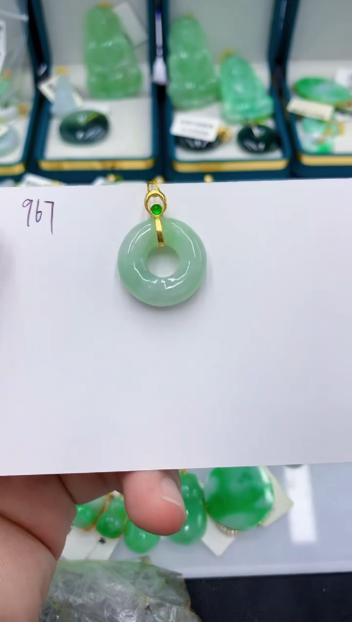 颈饰未镶嵌翡翠111111