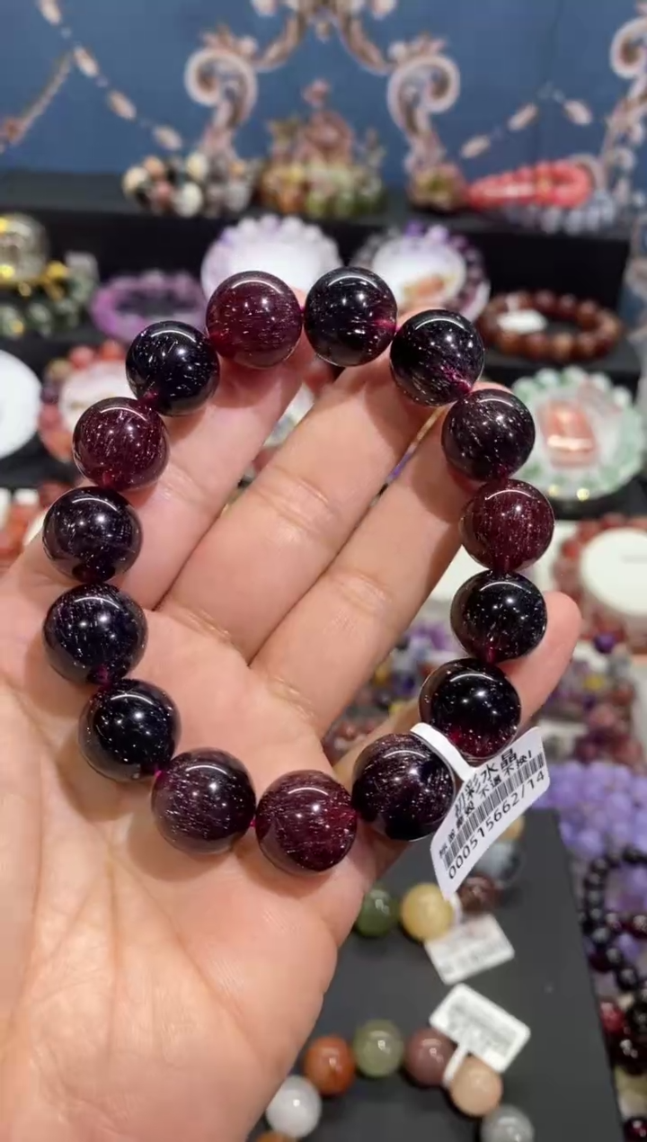 【闪购商品】水晶手串未镶嵌满矿黑加仑超七14+