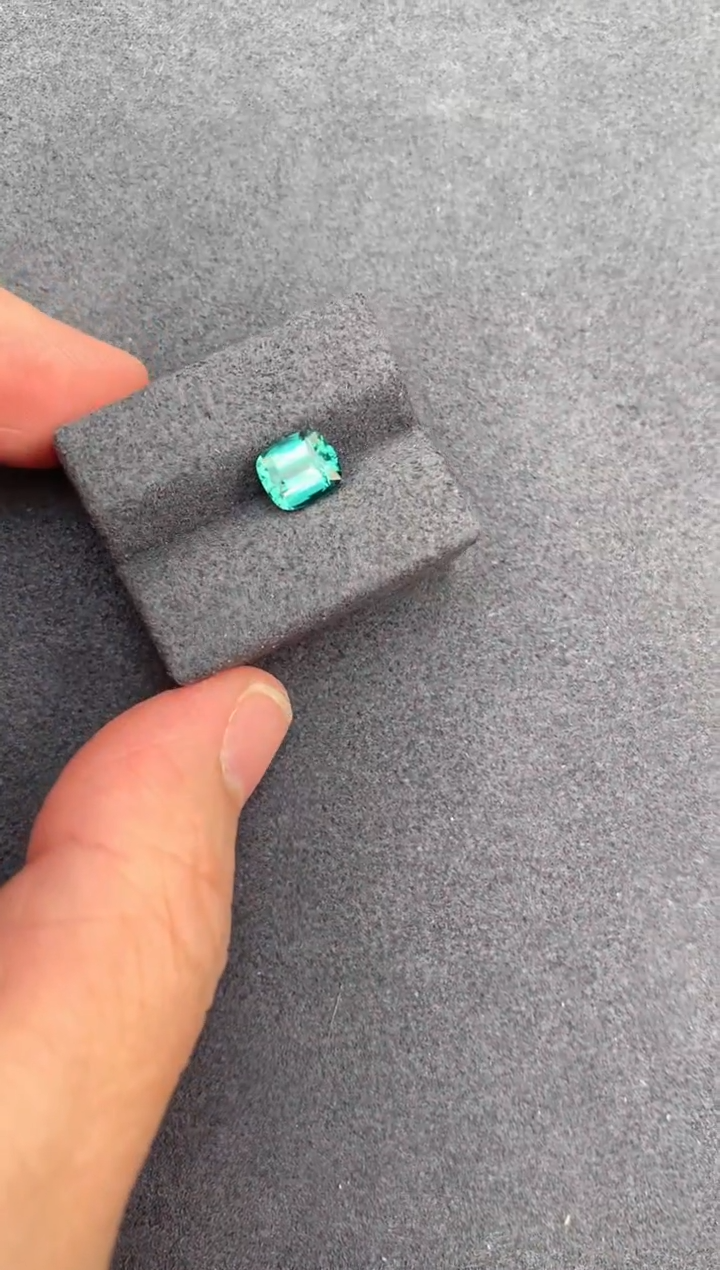 【闪购商品】碧玺裸石未镶嵌1.2ct拉贡