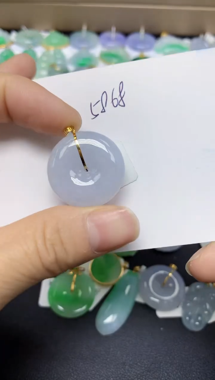 【闪购商品】翡翠挂件18K金镶嵌 天然翡翠A货