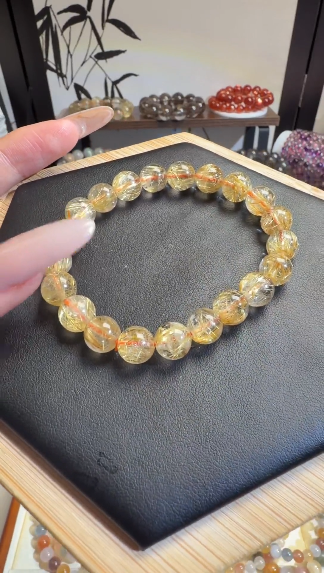 水晶摆件未镶嵌金发晶手串