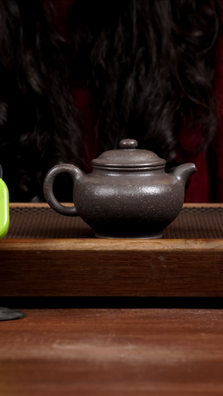 【闪购商品】紫砂茶壶8目粗砂天青掇只290CC