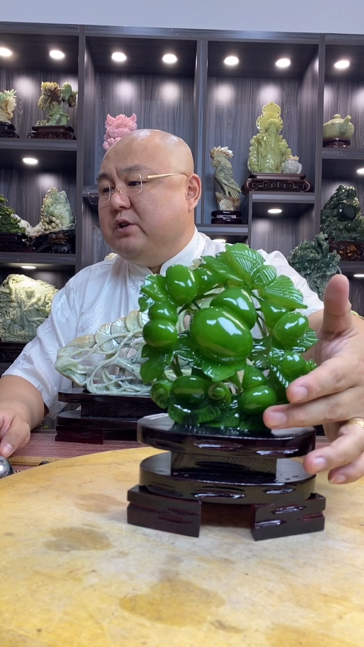 玉东***巴玉岫岩料手工雕刻摆件居家装饰送礼一物一图