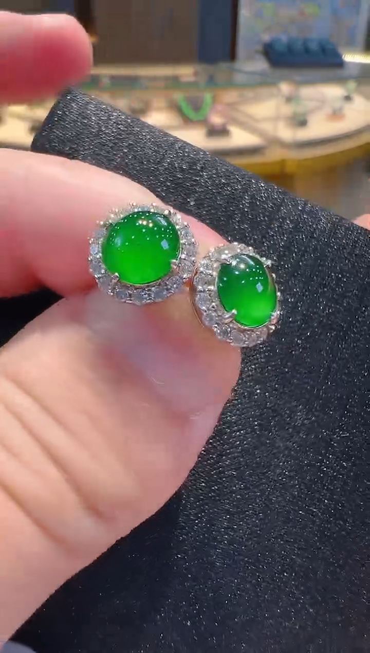 翡翠银S925镶嵌耳钉多样性发其一