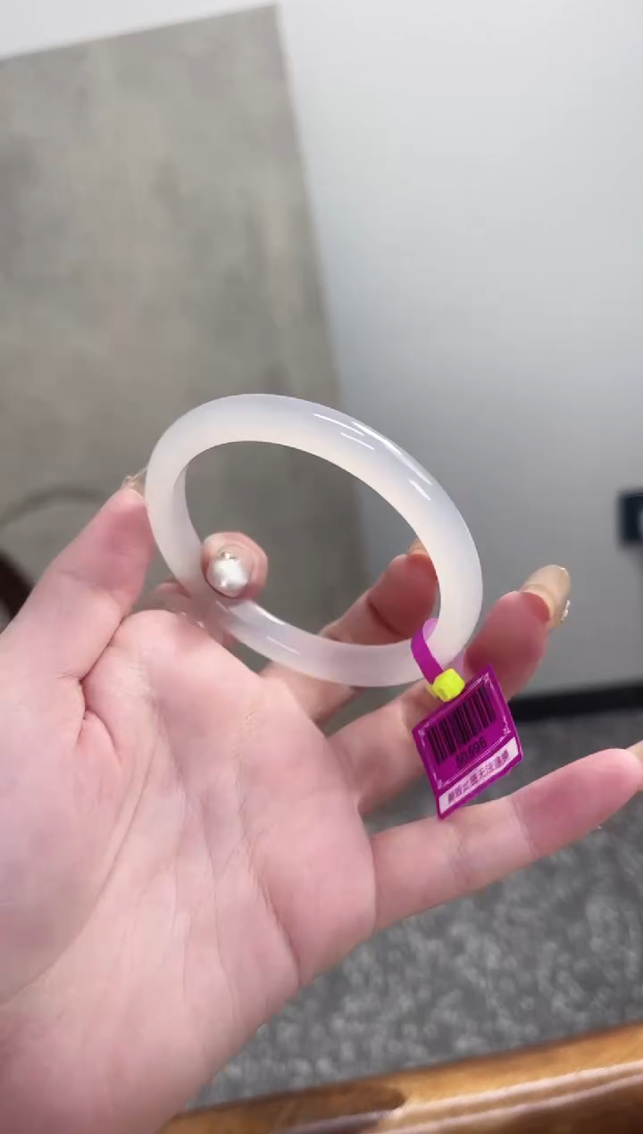 【闪购商品】玛瑙/玉髓手镯未镶嵌57-58圈需要包容