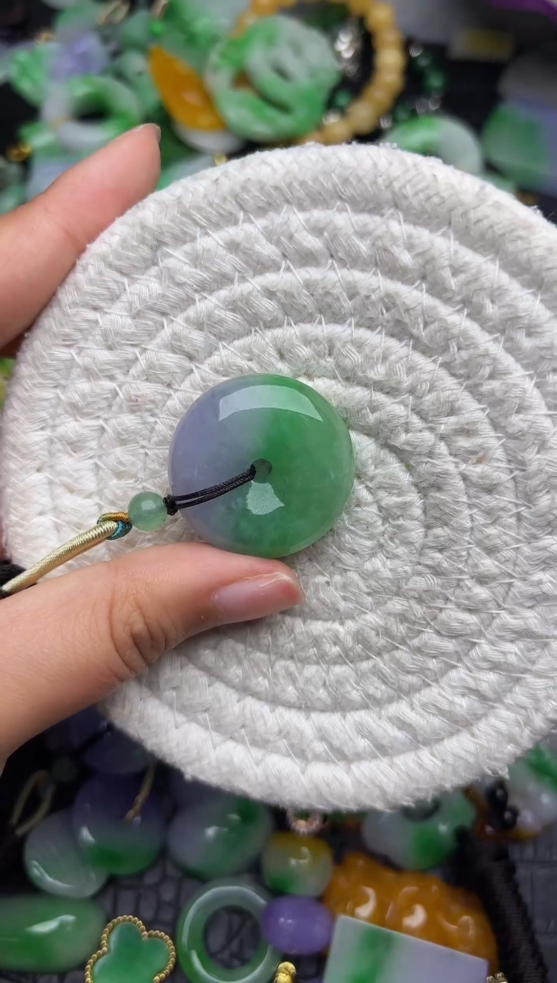 颈饰未镶嵌翡翠缅甸翡翠吊坠