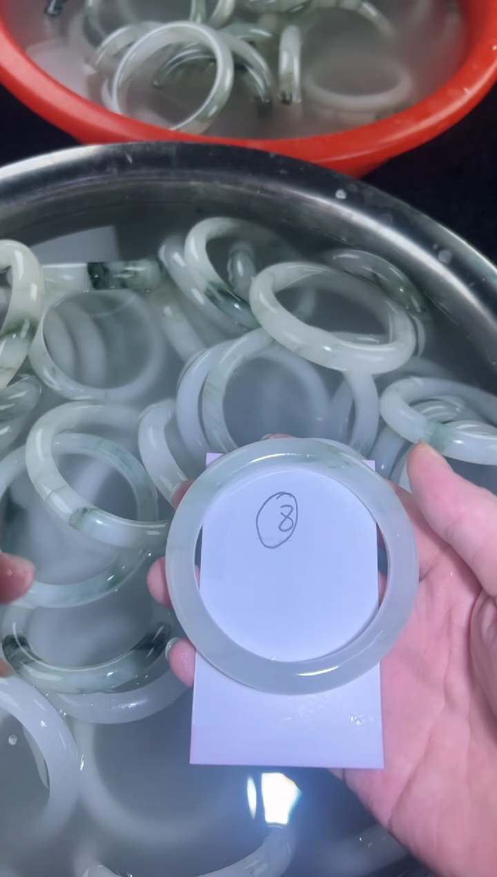 未镶嵌手镯石英质玉8