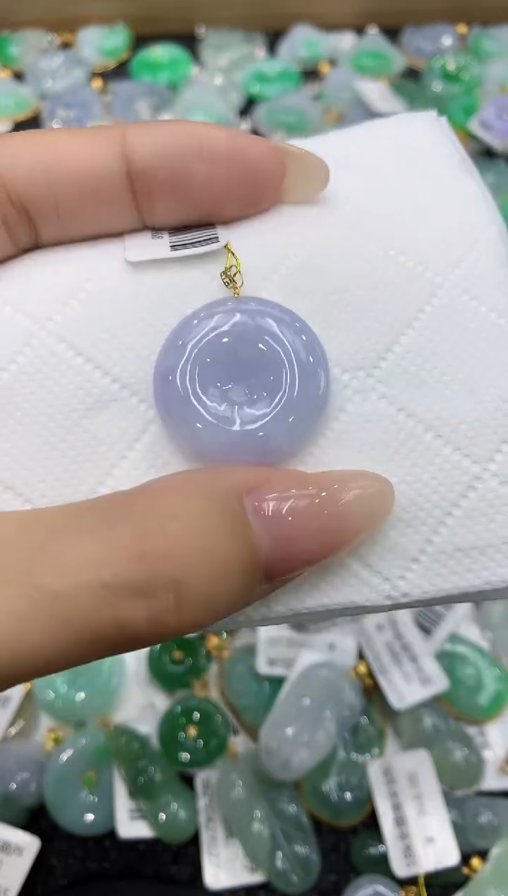 翡翠18K金镶嵌颈饰111111111111