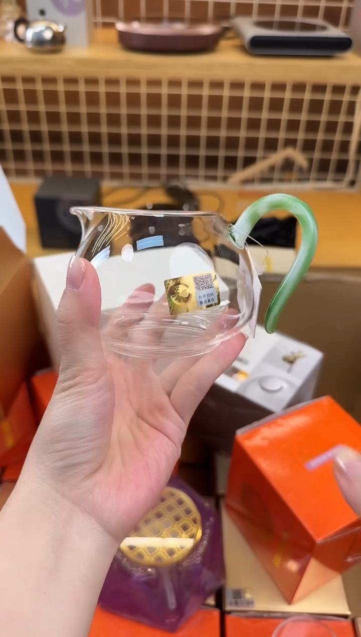 @@禾器晶彩淡然翠漪