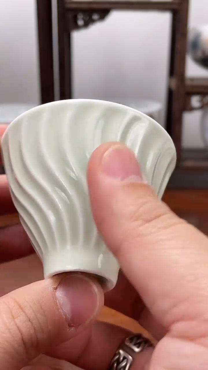 【闪购商品】1釉下彩高温手绘 色釉杯