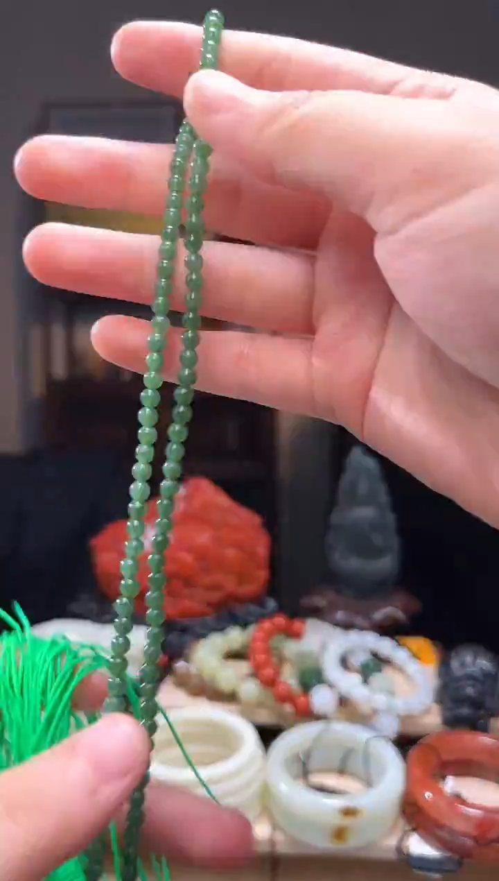 颈饰未镶嵌和田玉长链