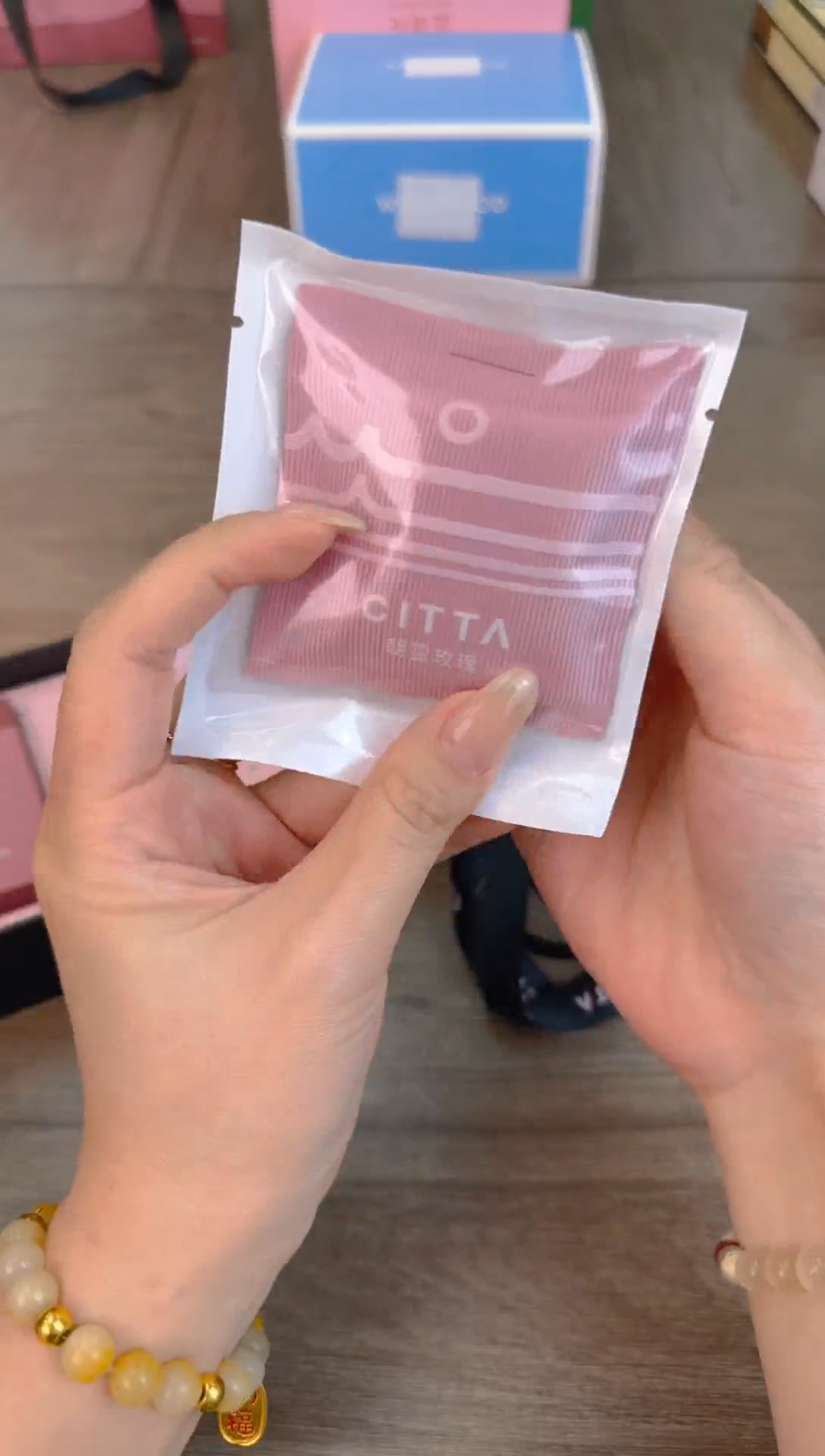 瓷片新号开播漏不停@@8P98