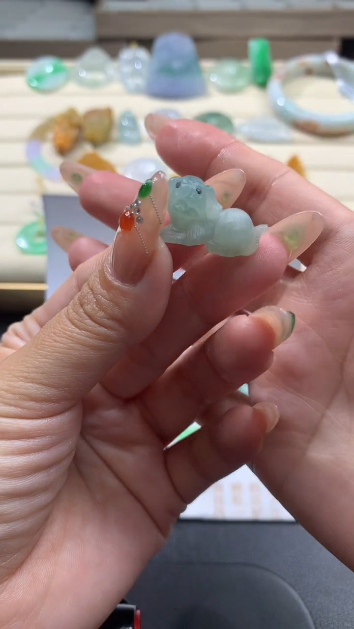 【闪购商品】定制翡翠未镶嵌翡翠