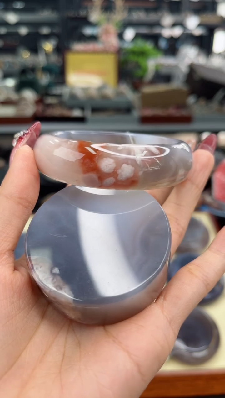 【闪购商品】石英质玉手镯未镶嵌58圈口（赠品镯心）6821061