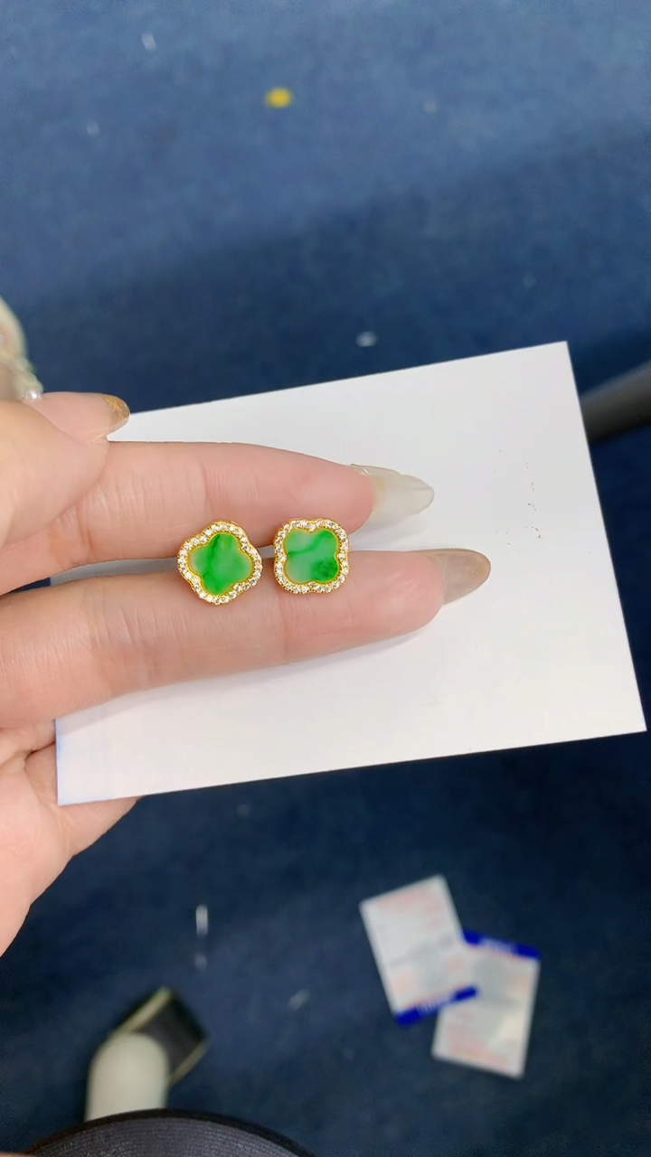 翡翠银S925镶嵌颈饰             8