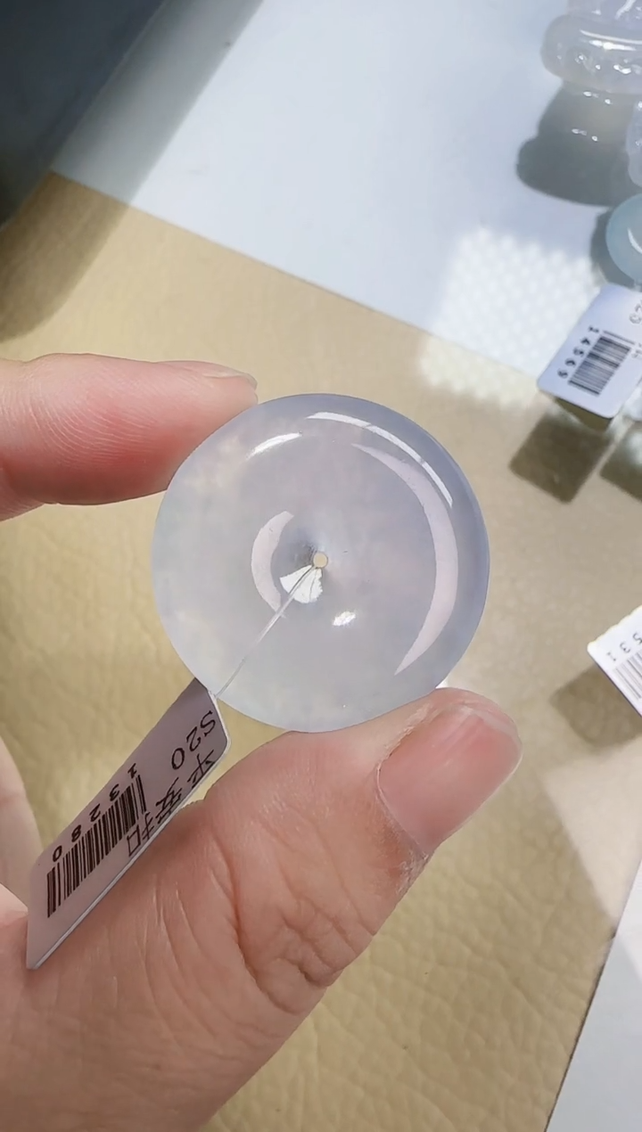 翡翠未镶嵌颈饰缅甸翡翠a货