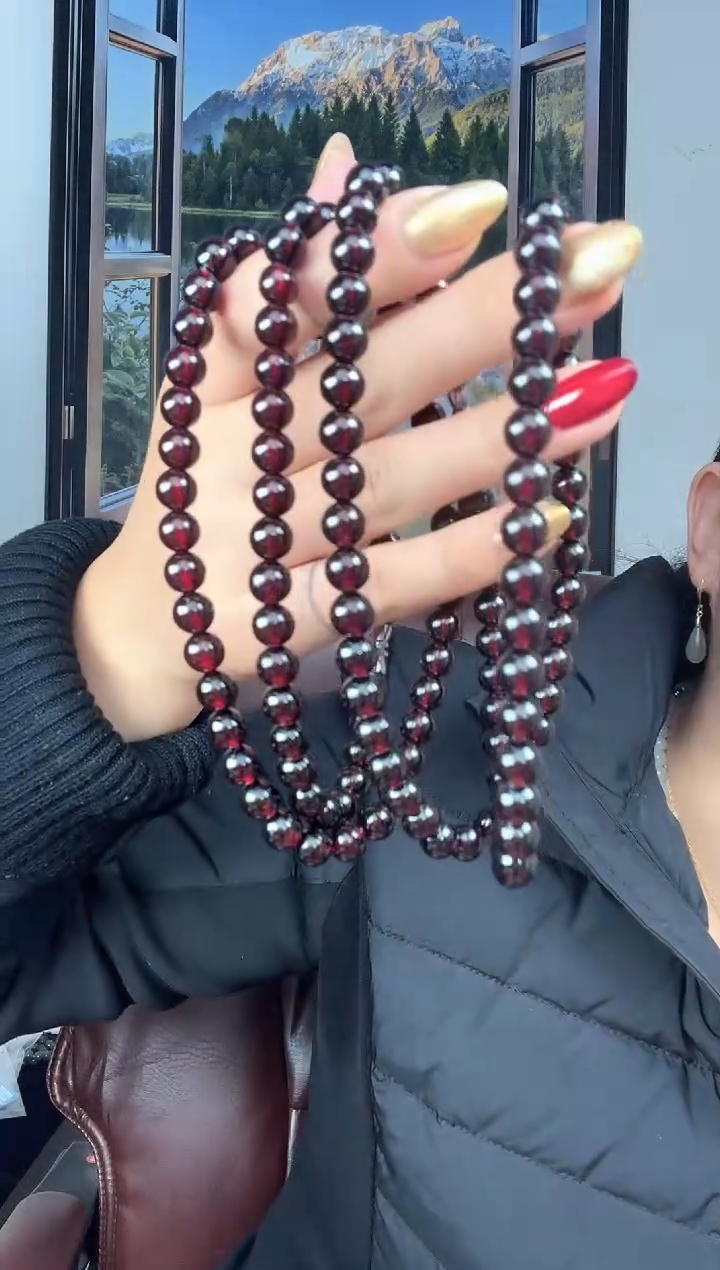 颈饰未镶嵌石榴石项链  多样性发其一