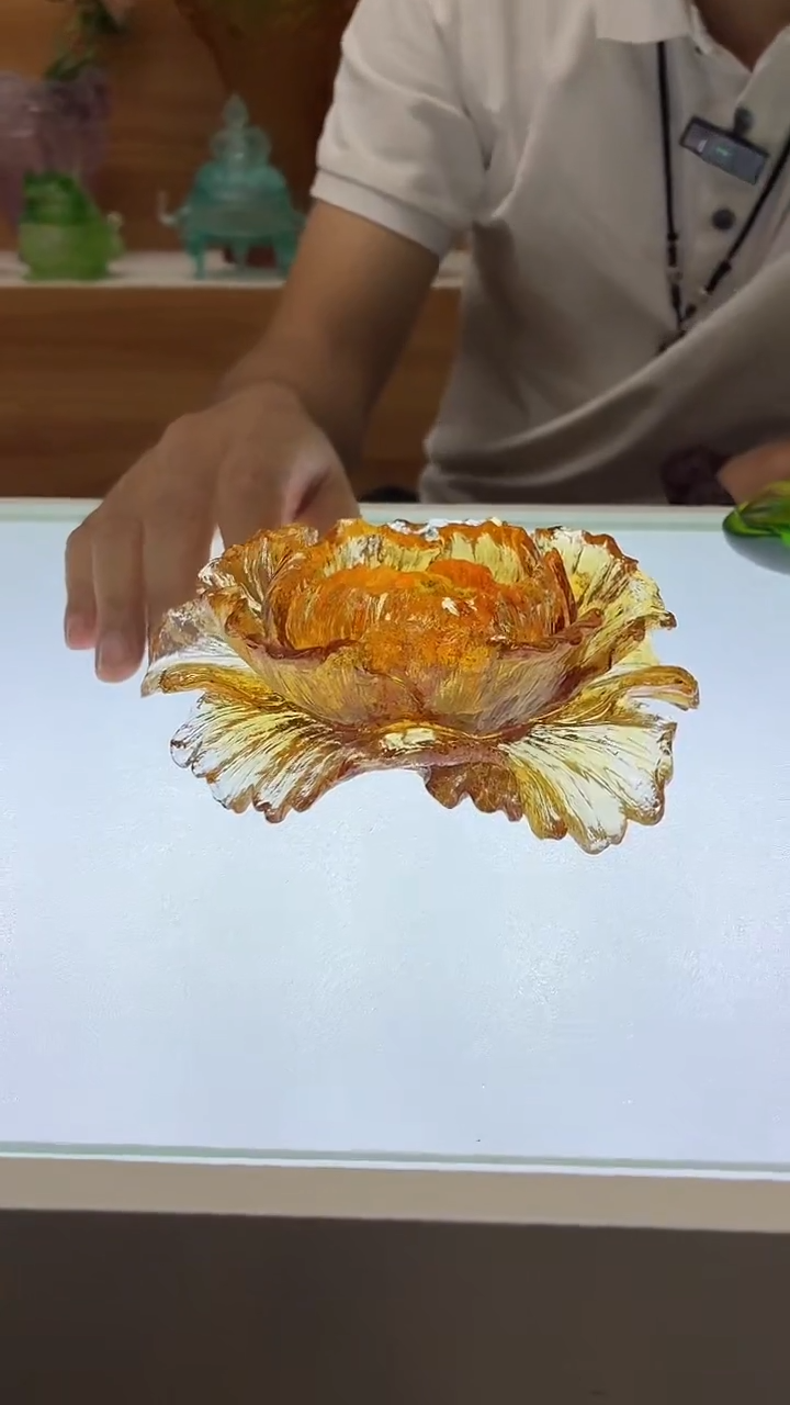 琉璃手工艺品牡丹花灯罩琥珀色