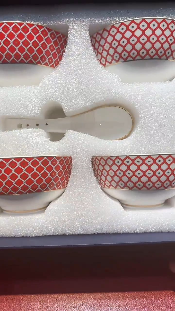 【闪购商品】瓷片锅碗瓢盆一件不剩