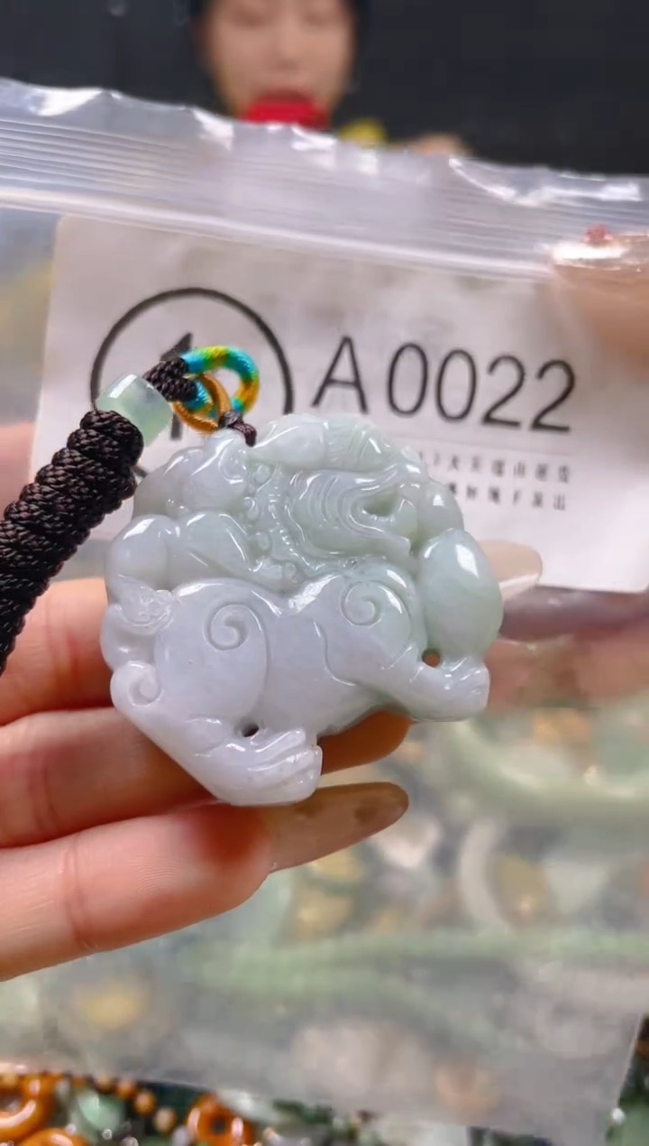 【闪购商品】翡翠颈饰未镶嵌/A/翡翠A货一图一物