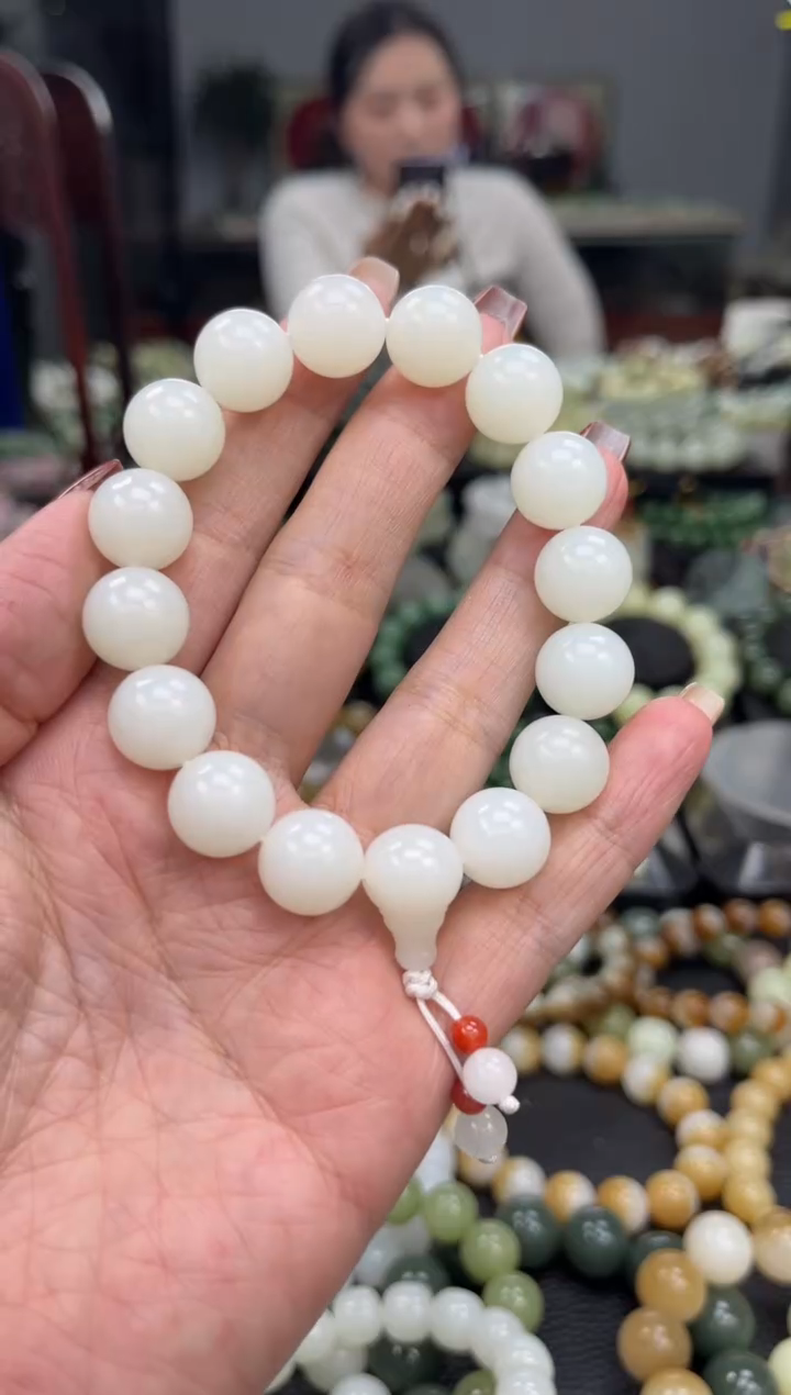 【闪购商品】和田玉手串未镶嵌新疆黑山白玉卡13