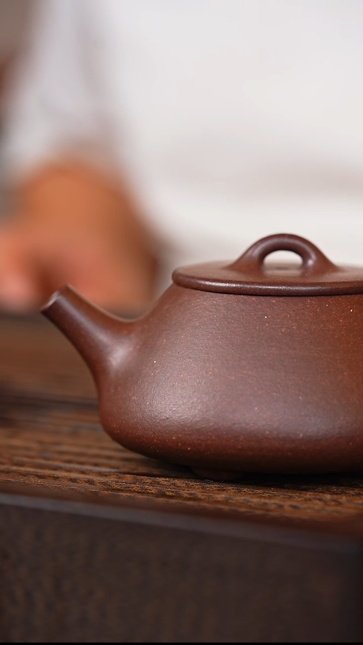 茶壶紫砂大水潭底槽青平盖
