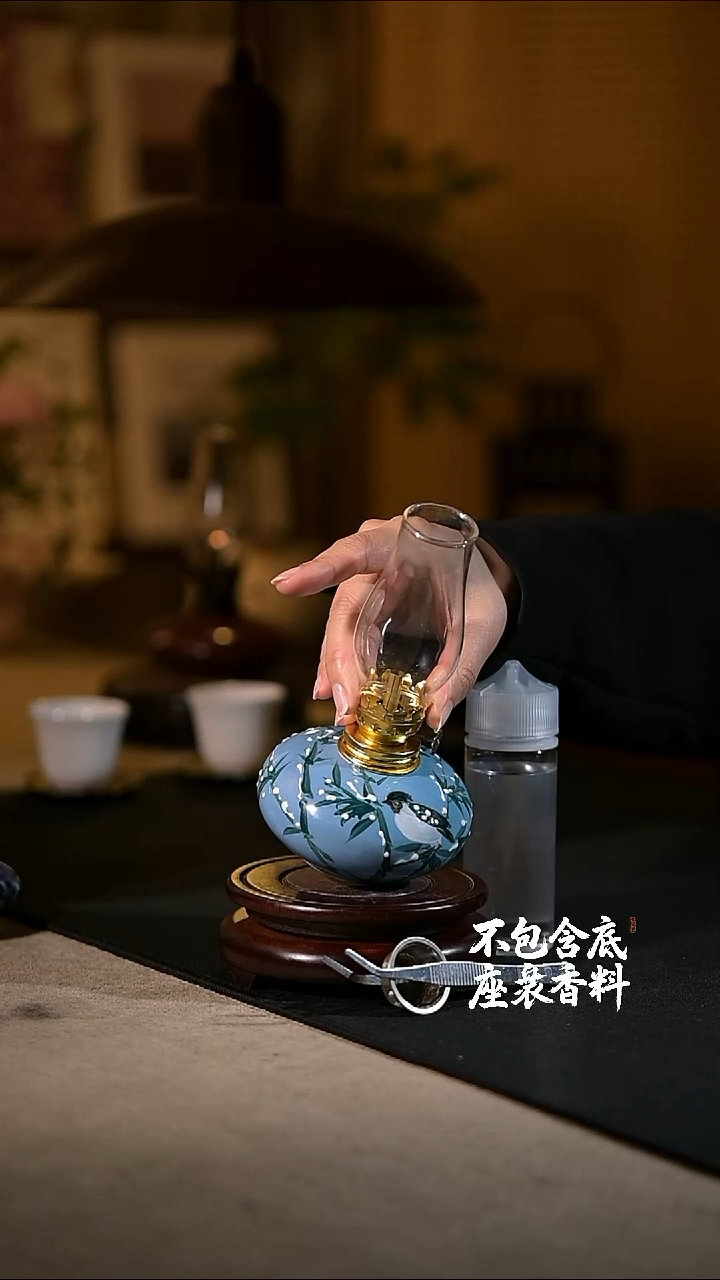 景德镇陶瓷香薰灯摆件