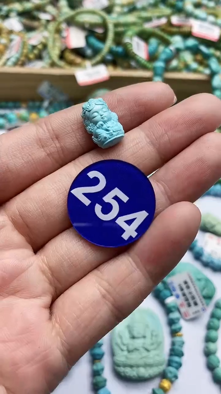 【闪购商品】绿松石雕刻件未镶嵌254