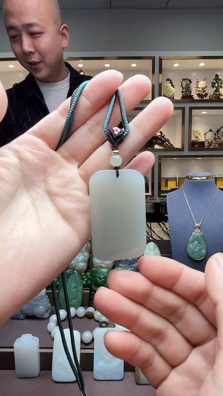 【闪购商品】和田玉挂件未镶嵌苏