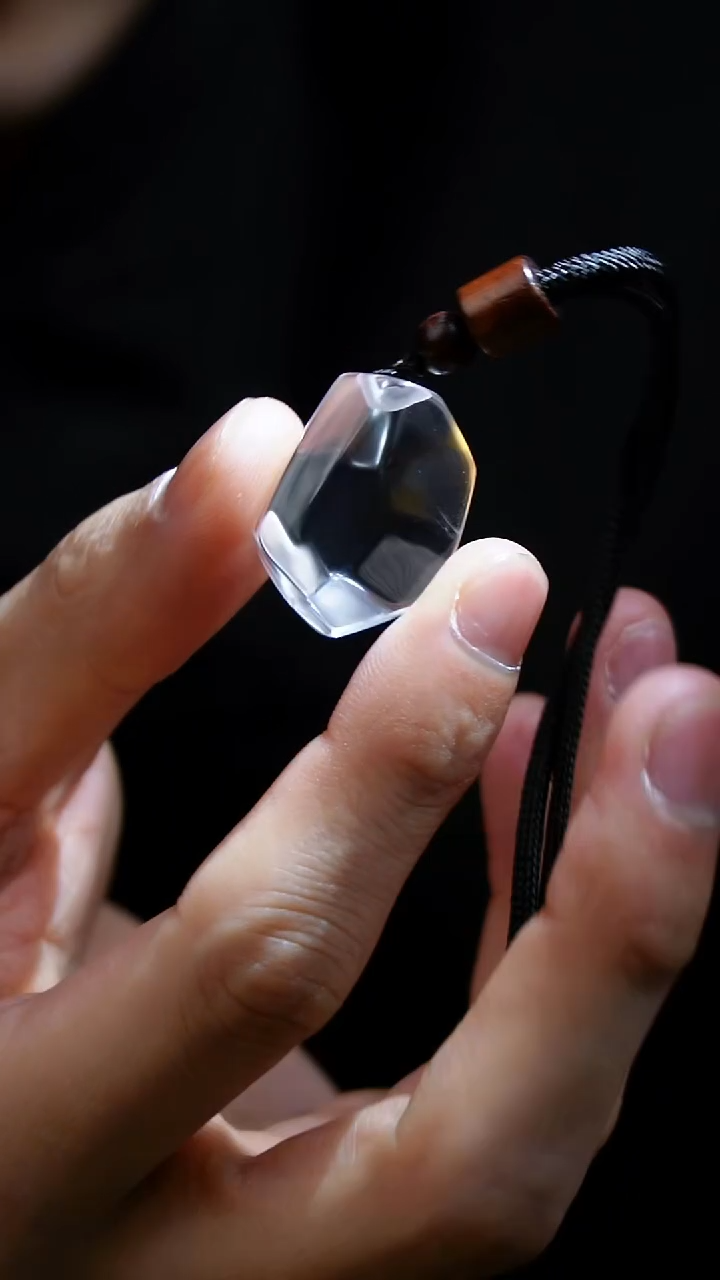 吊坠(赠链)未镶嵌水晶水晶