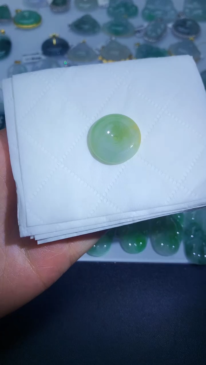 颈饰未镶嵌翡翠天然A货