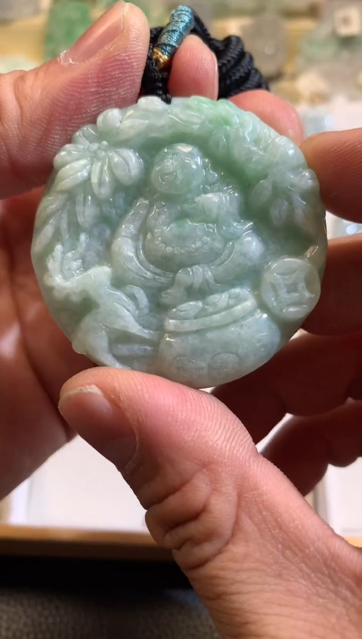 【闪购商品】翡翠颈饰未镶嵌02/23/327