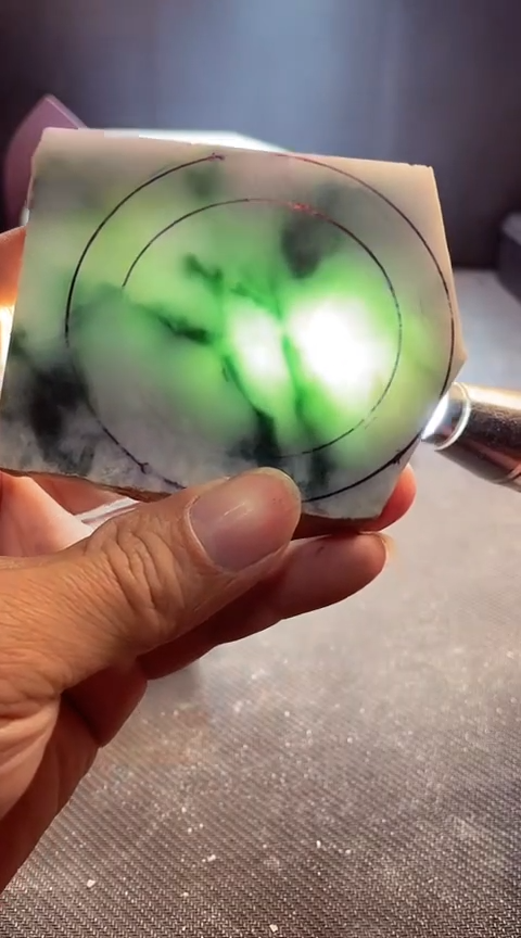 【闪购商品】翡翠颈饰未镶嵌翡翠