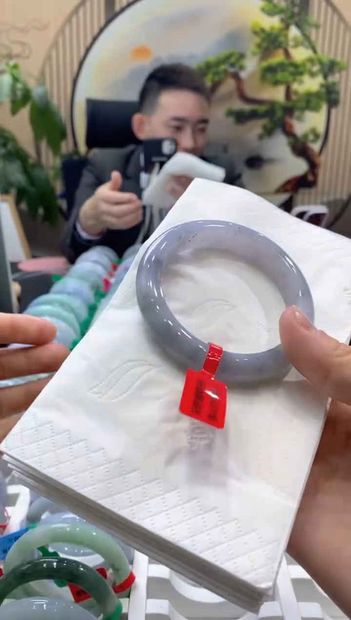 【闪购商品】翡翠手镯未镶嵌0000015998