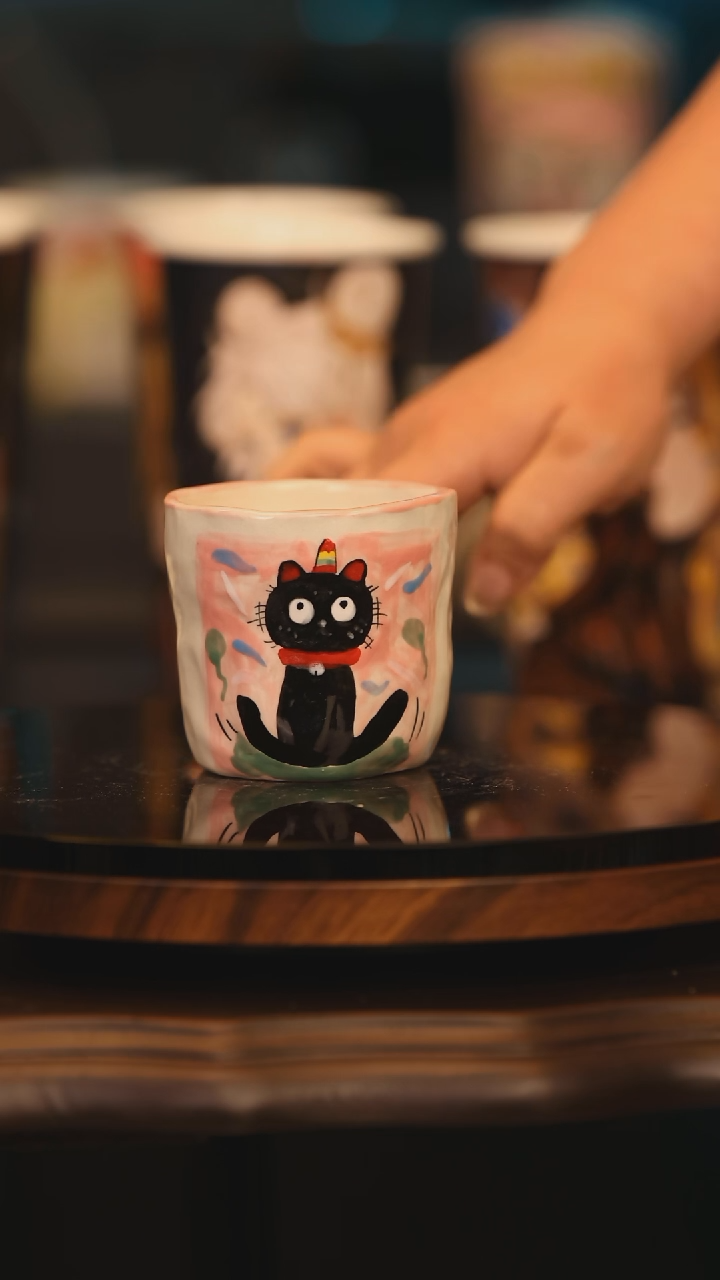 【闪购商品】摆件景德镇釉下彩绘设计师款陶瓷