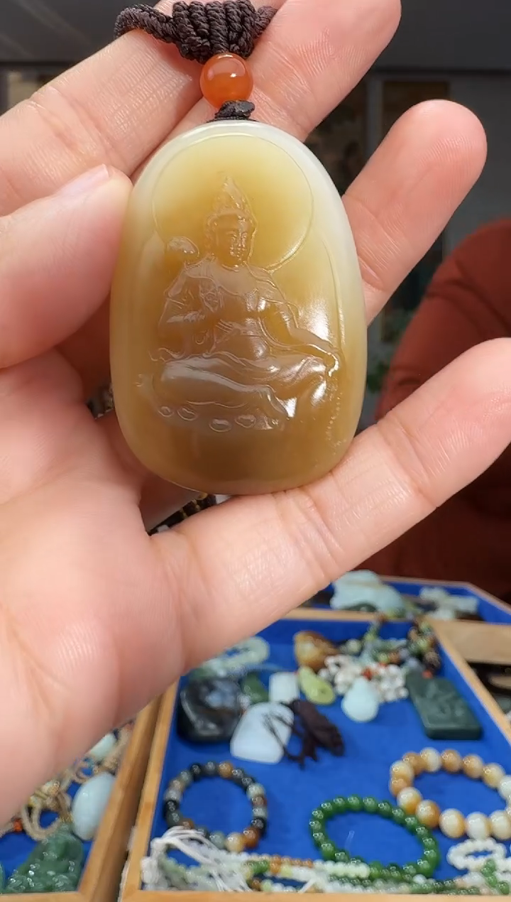 未镶嵌和田玉挂件拍一发一